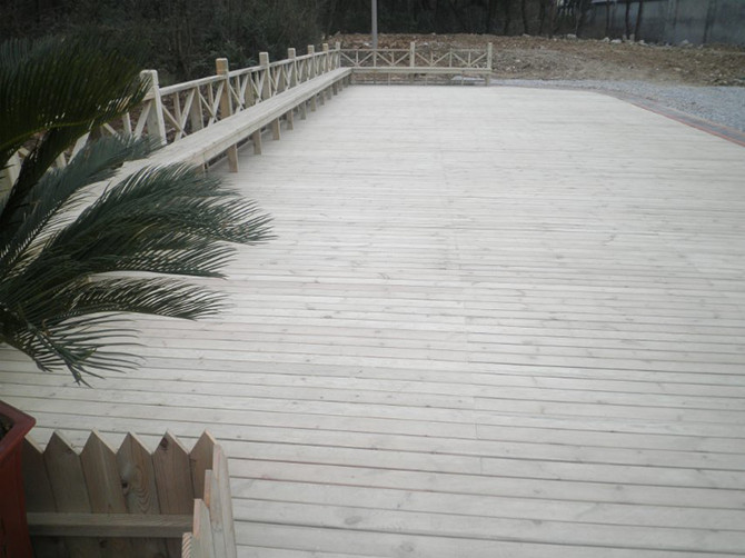 重庆防腐木加工