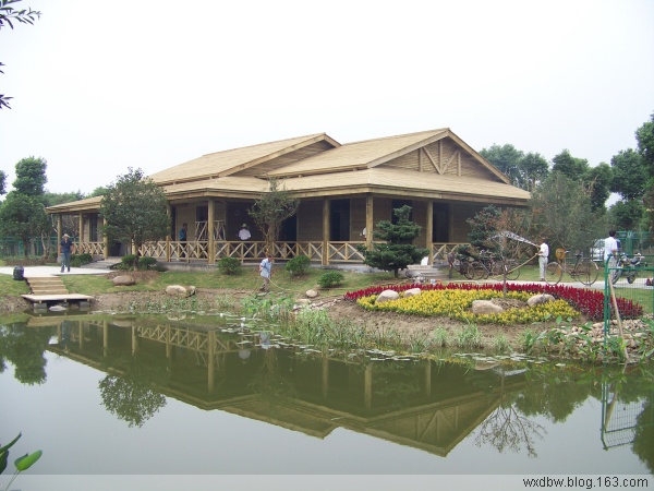 防腐木木房子价格哪家便宜