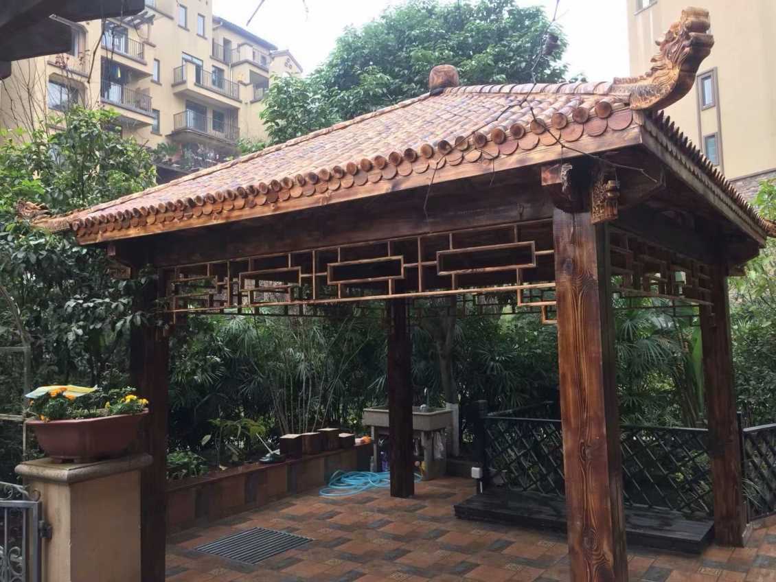 防腐木凉亭